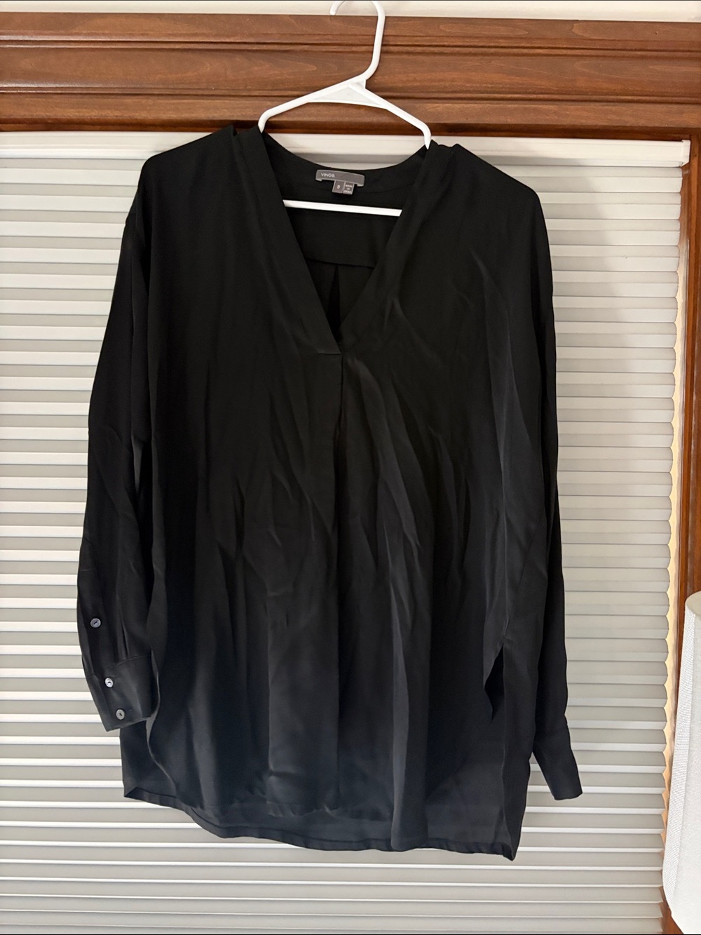 Vince Black V-Neck Silk Long Sleeve Blouse